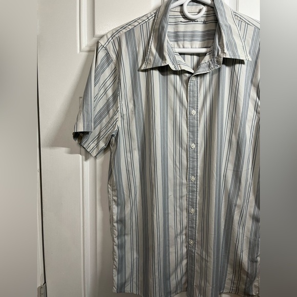 2/$30 Abercrombie & Fitch Blue and White Striped Button Down Shirt - Picture 4 of 5